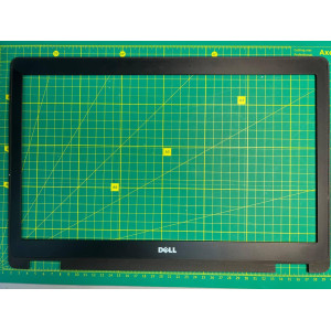 Рамка матриці (екрана) Dell Latitude E5570 Precision 3510 Оригінал з розбирання Б/В Рамка матриці (екрана) Dell Latitude E5570 Precision 3510 Оригінал з розбирання Б/В