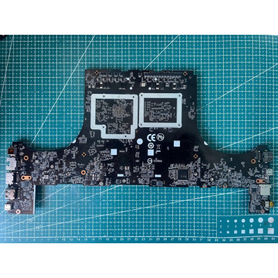 Материнська плата Gigabyte Aorus 16X CPU: i9-14900HX GPU: RTX 4070 GN21-X6-A1