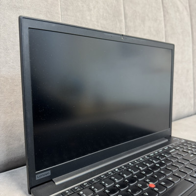 Ноутбук Lenovo ThinkPad E15, i5-10210U CPU 1.60GHz 16/256. Б/В Ноутбук Lenovo ThinkPad E15, i5-10210U CPU 1.60GHz 16/256. Б/В