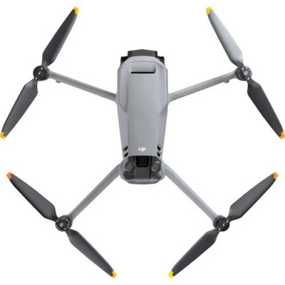 DJI Mavic 3 Pro квадрокоптер з камерою 5.1K DJI Mavic 3 Pro квадрокоптер з камерою 5.1K